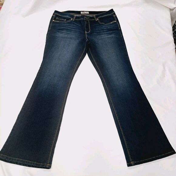 LEI Bootcut Jeans 15 Jr Plus Dark Denim Ashley Low rise Flare Indigo Vtg Y2k - Picture 2 of 11